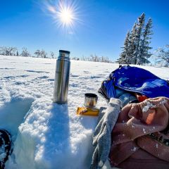 03_schwedisch_fika_schnee_wintersonne