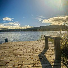 Es wird herbstlich am Haus am See und am Bootssteg